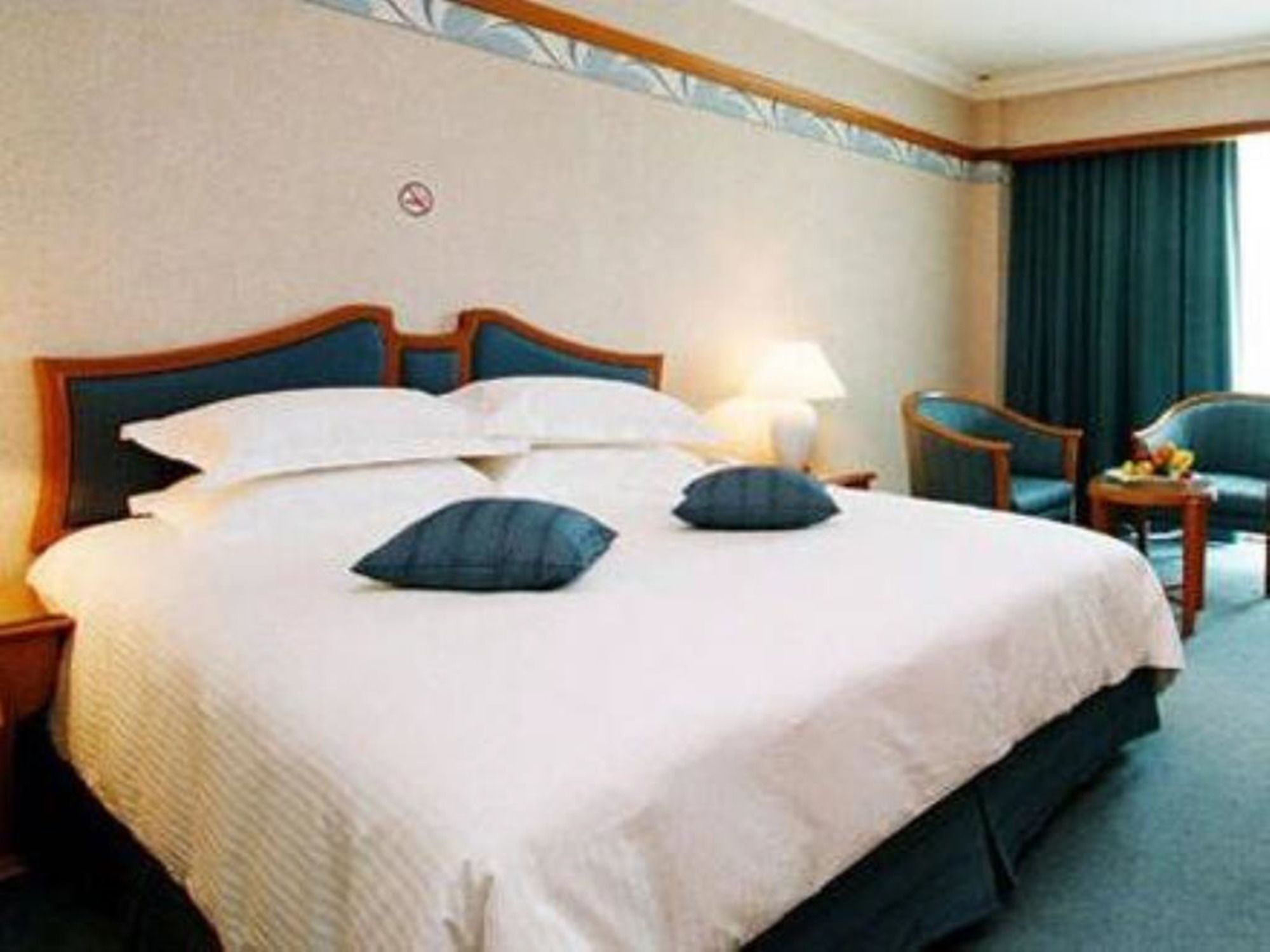 מירי Grand Palace Hotel מראה חיצוני תמונה