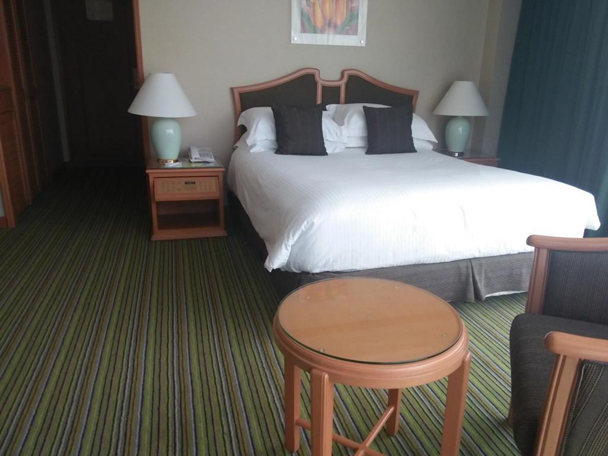 מירי Grand Palace Hotel מראה חיצוני תמונה